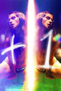+1 / Plus One (2013)
